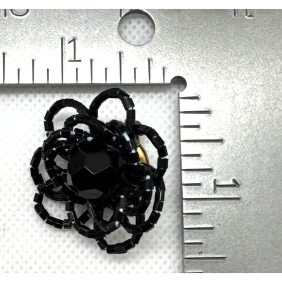 Vintage Black Beaded Flower Floral Clip-On Earrings 1960s Retro Seed Bead - Picture 7 of 8